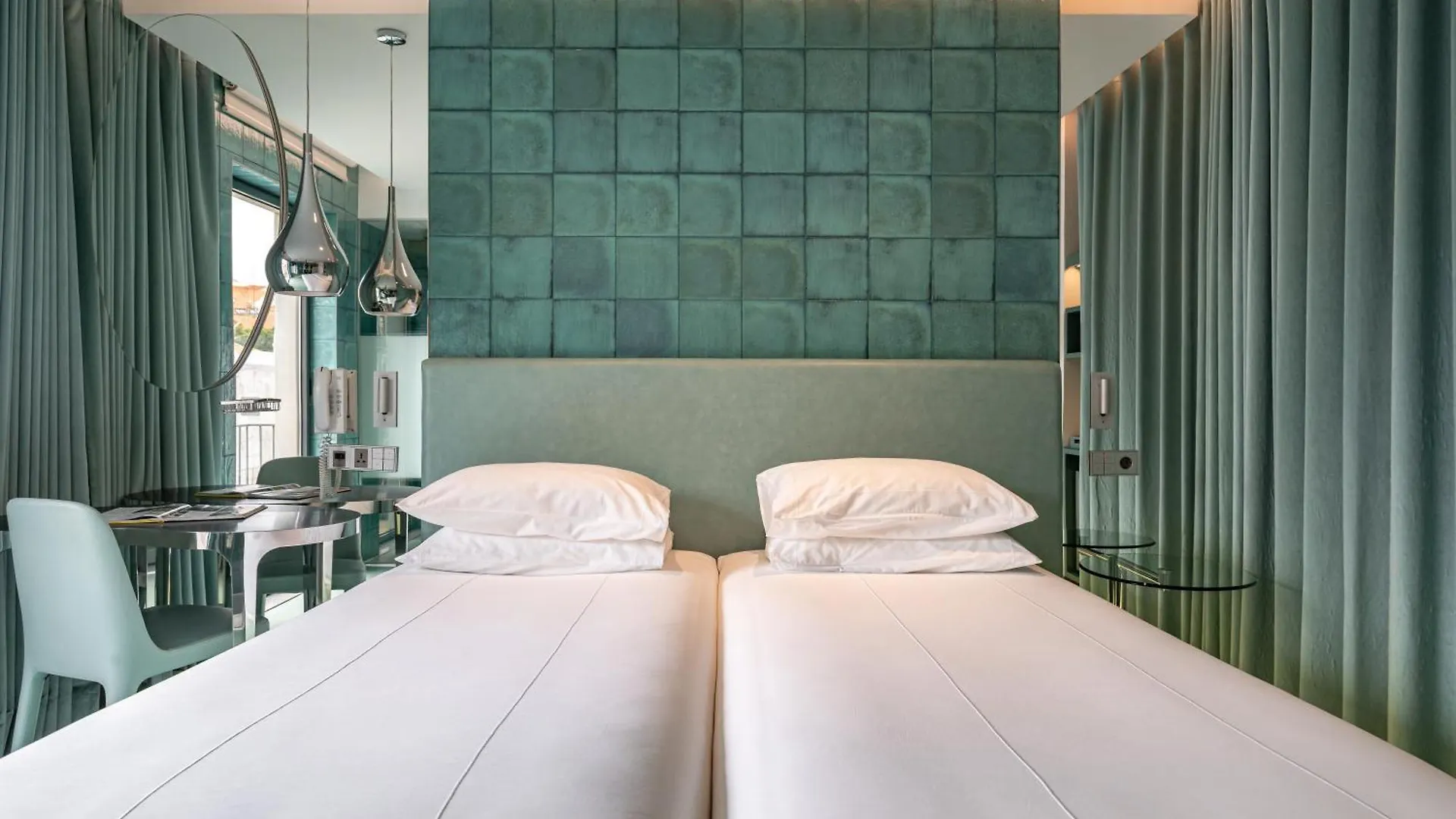 Wc By The Beautique Hotels Lisboa Portugal
