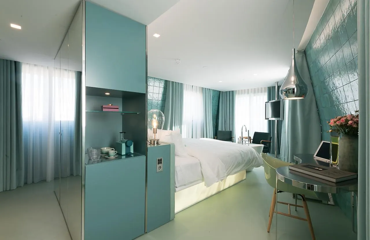 Wc By The Beautique Hotels Lisboa 4*,