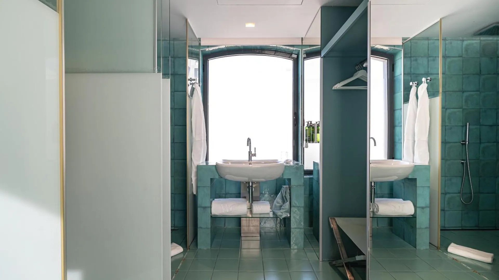 Wc By The Beautique Hotels Lisbon